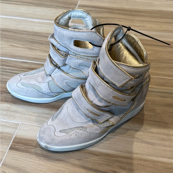 Monica Corte Women's High-Top Wedge Sneakers- super cute!! Fits 9.5 - Picture 4 of 11